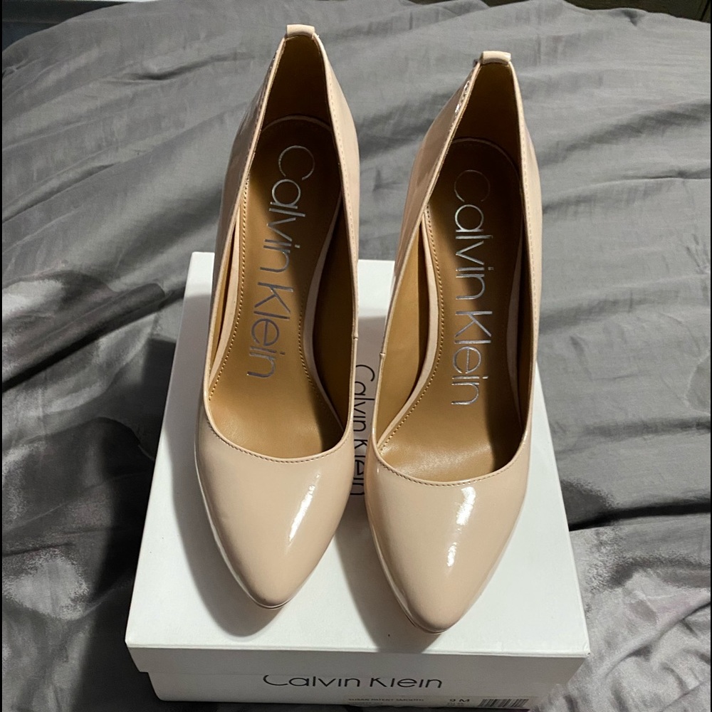 Calvin Klein pumps